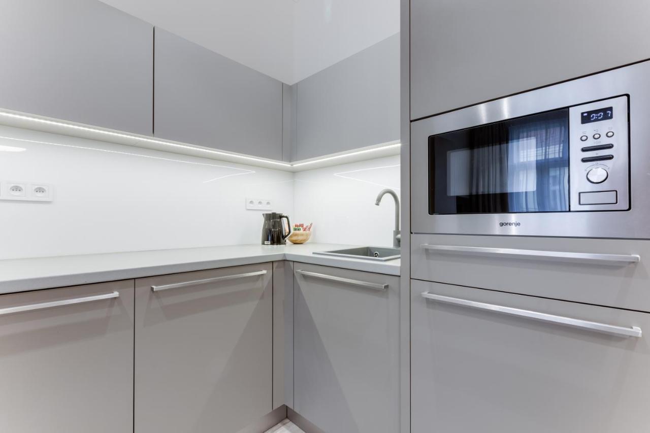 Lampi Aparthotel Praag Buitenkant foto